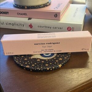 Narciso Rodriguez For Her Eau de Toilette10ml Pink Box.Only missing a few sprays